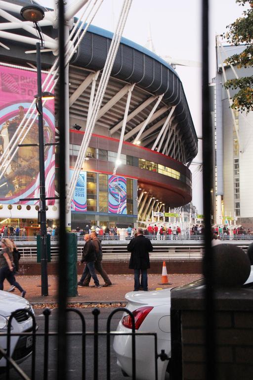 1 Fitzhamon Embankment Apartments Opposite Principality Stadium - Long Stay Offer Cardiff Exteriör bild