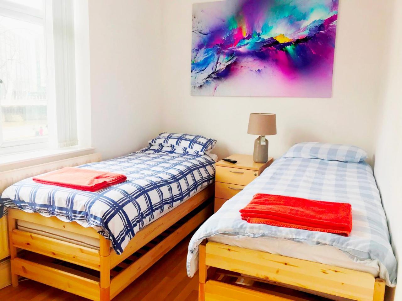 1 Fitzhamon Embankment Apartments Opposite Principality Stadium - Long Stay Offer Cardiff Exteriör bild